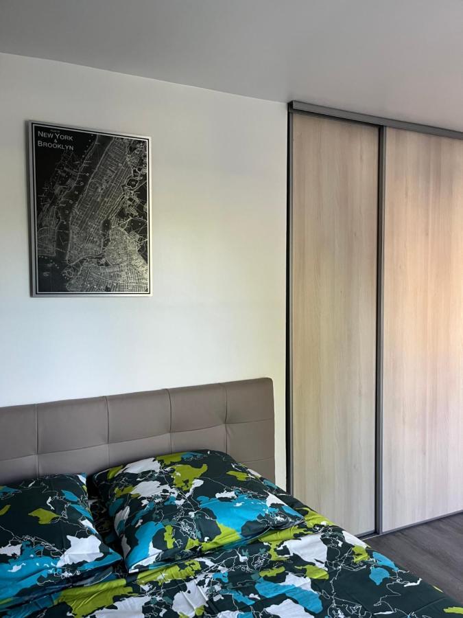 Superbe Appartement Au Bord Du Canal De St Quentin سانت كونتان المظهر الخارجي الصورة